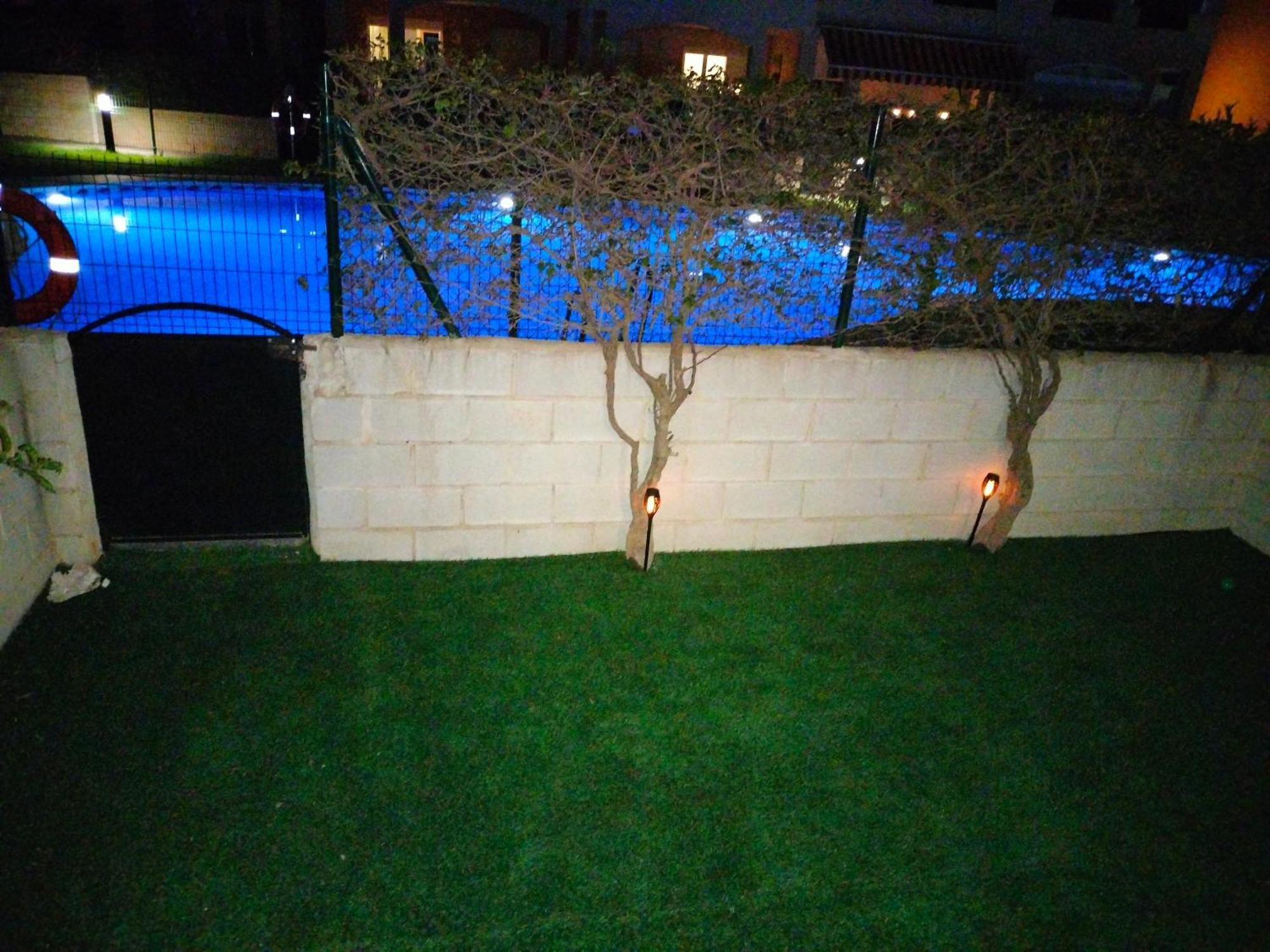 דירות Playas de Vera Bajo Con Jardin A Pie De Playa Y Piscina Comunitaria Con Jacuzzi מראה חיצוני תמונה