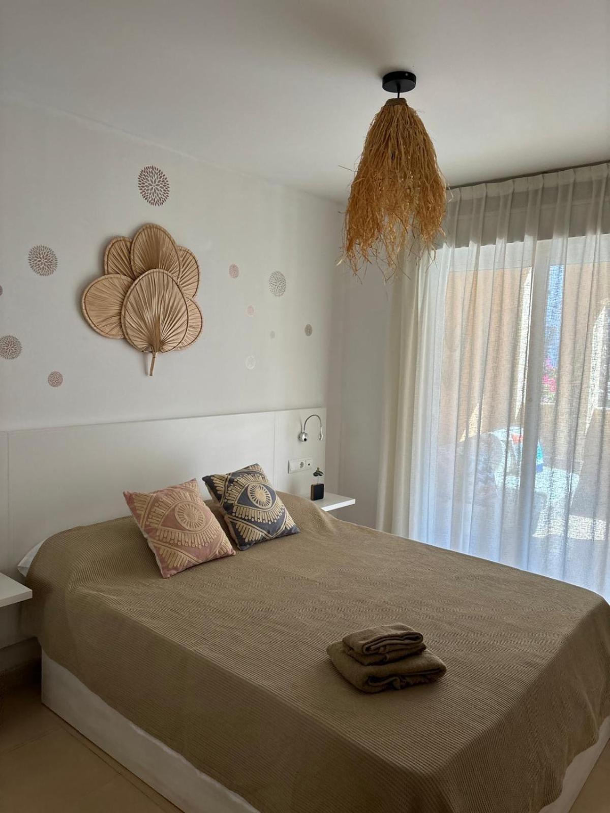 דירות Playas de Vera Bajo Con Jardin A Pie De Playa Y Piscina Comunitaria Con Jacuzzi מראה חיצוני תמונה